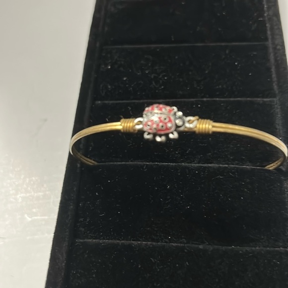 Luca & Danni Women’s Lady Bug Wire Bracelet - Picture 1 of 7